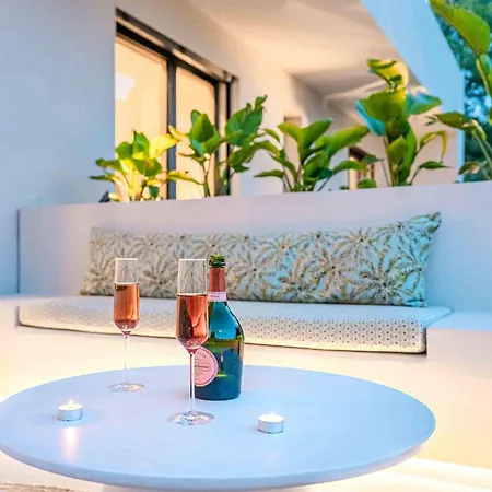 Villa Gotmar Is A Modern Pollensa